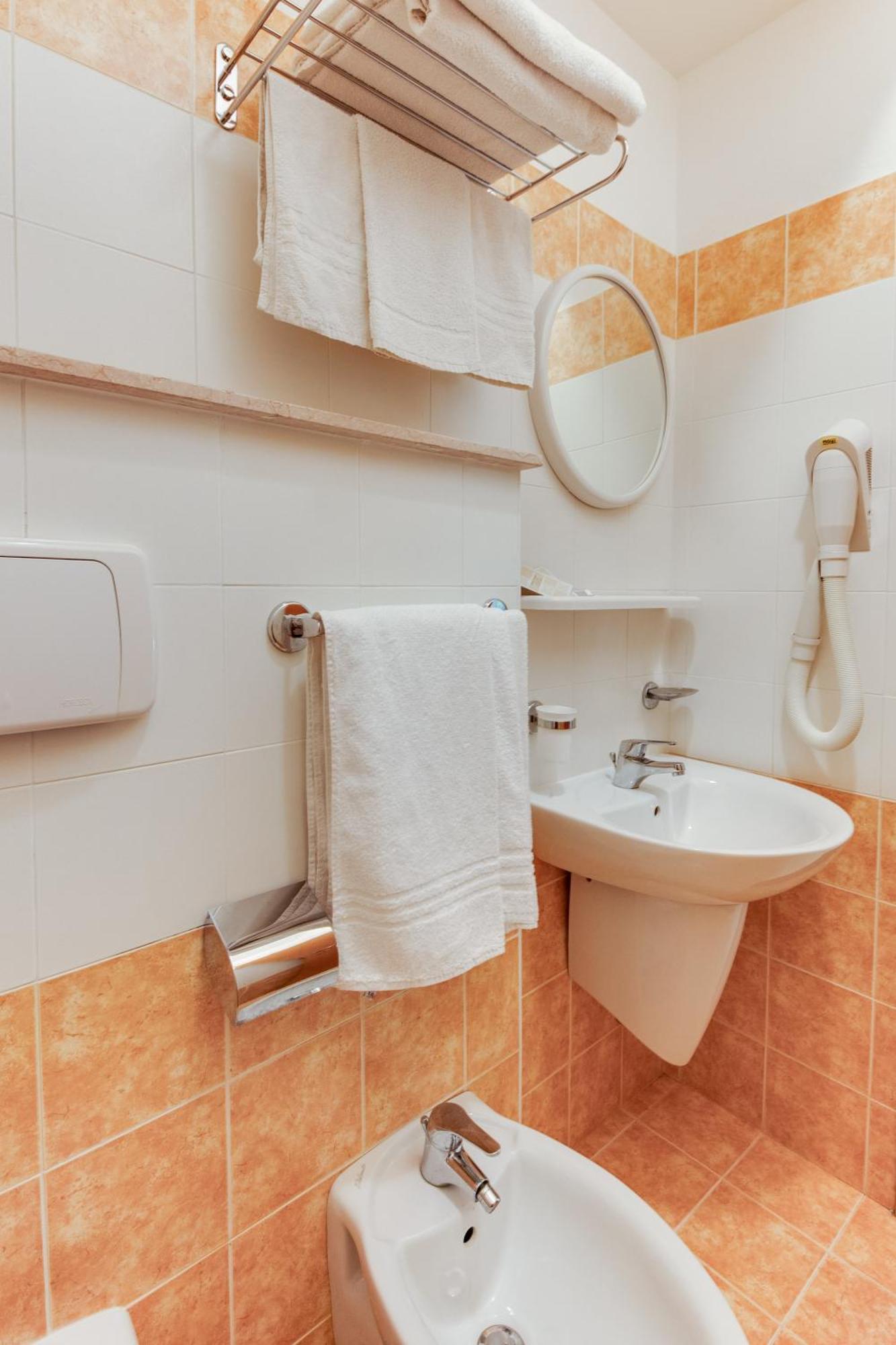 מיסאנו אדריאטיקו Savoia Hotel מראה חיצוני תמונה